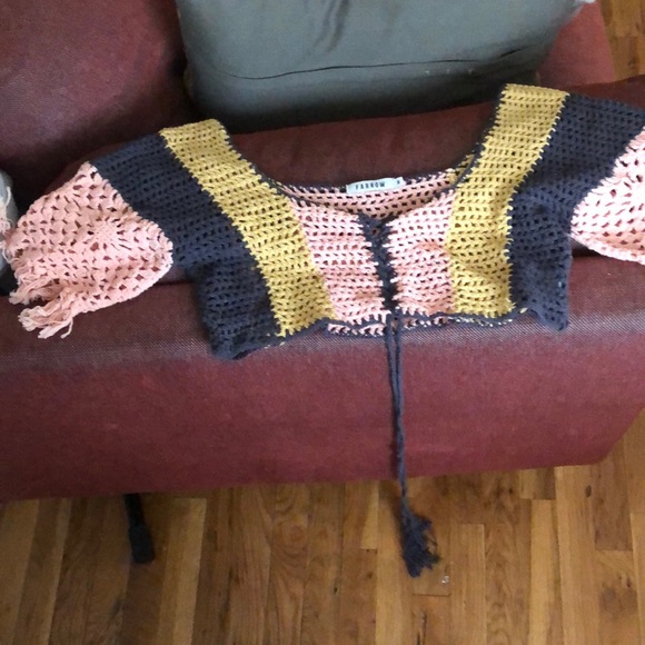 Farrow - Picture 4 of 4